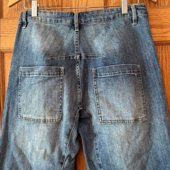 MICA DENIM Barrel Leg Jeans - Picture 11 of 15